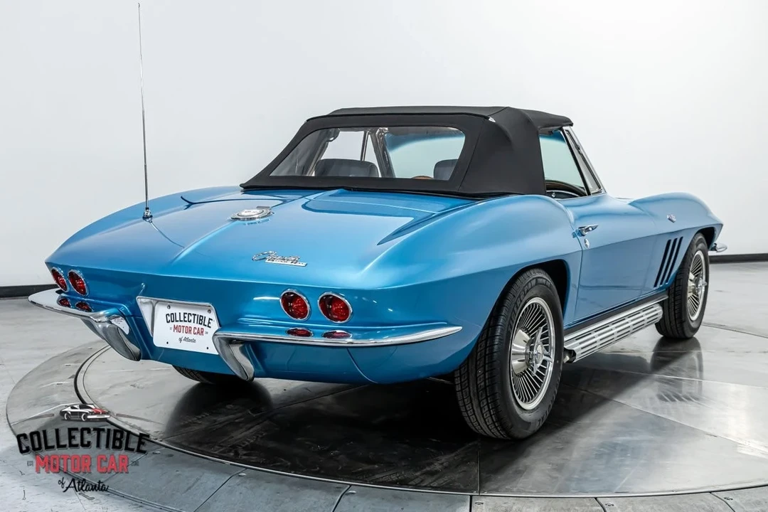1965 Chevrolet Corvette C2 - Image 19 of 21