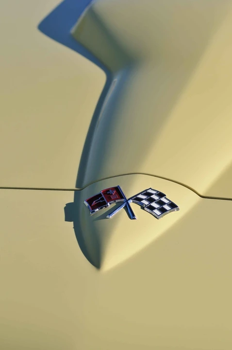 1965 Chevrolet Corvette C2 - Image 9 of 12