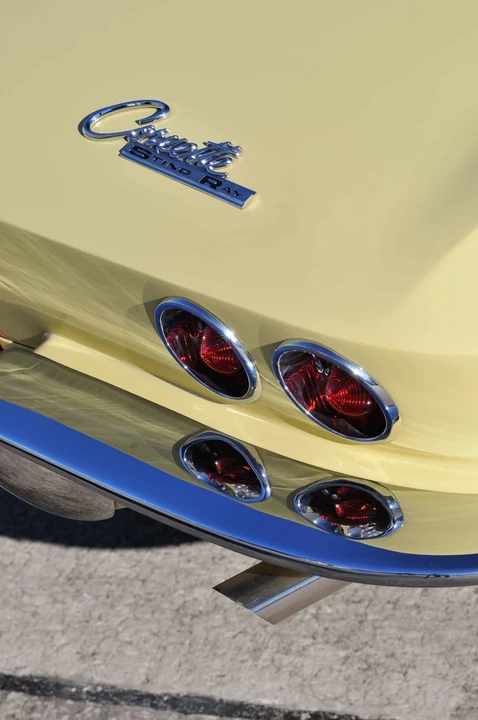 1965 Chevrolet Corvette C2 - Image 12 of 12