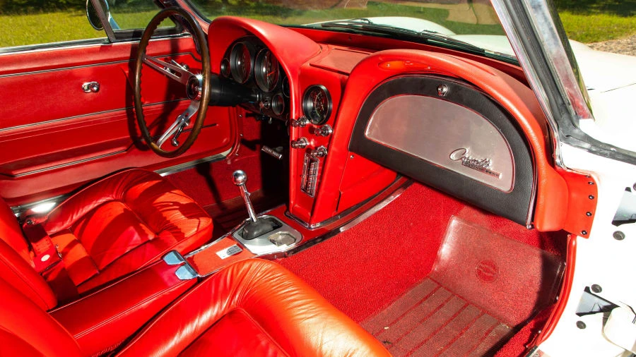 1965 Chevrolet Corvette C2 - Image 5 of 12