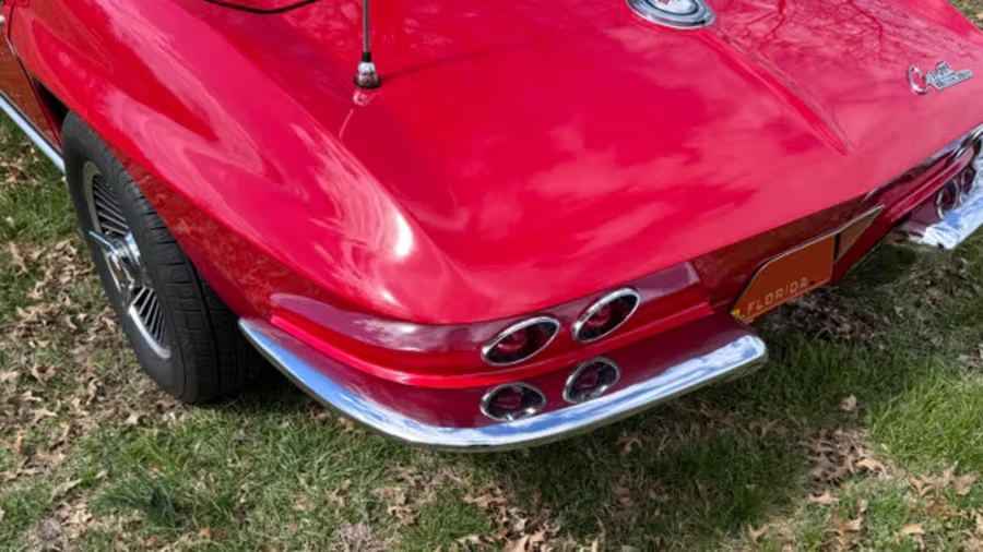 1965 Chevrolet Corvette C2 - Image 9 of 24