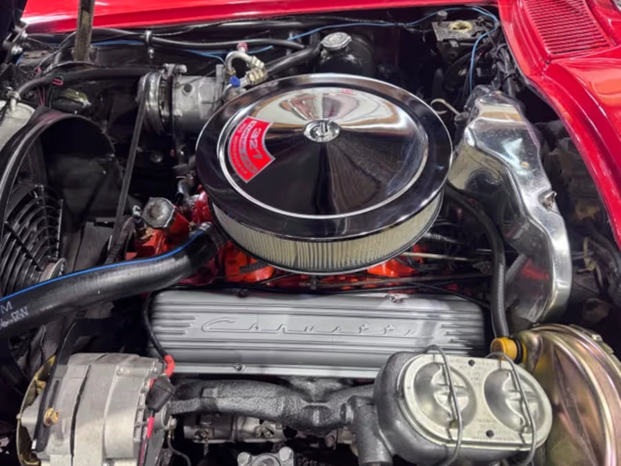 1965 Chevrolet Corvette C2 - Image 19 of 24