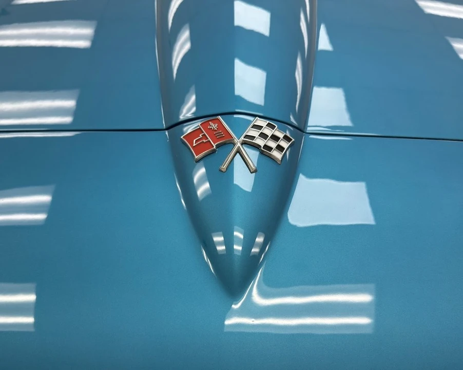 1965 Chevrolet Corvette C2 - Image 15 of 31