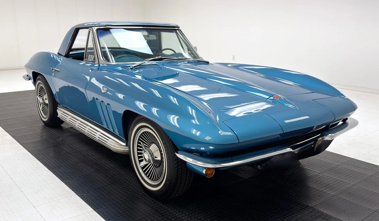 1965 Chevrolet Corvette C2 - Image 13 of 31