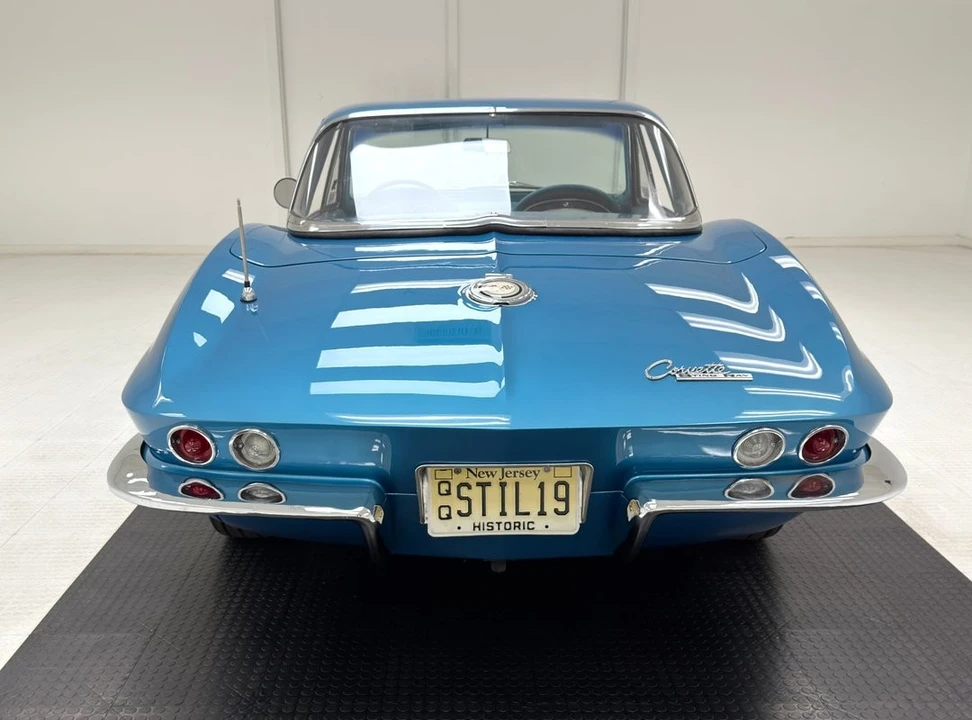 1965 Chevrolet Corvette C2 - Image 10 of 31