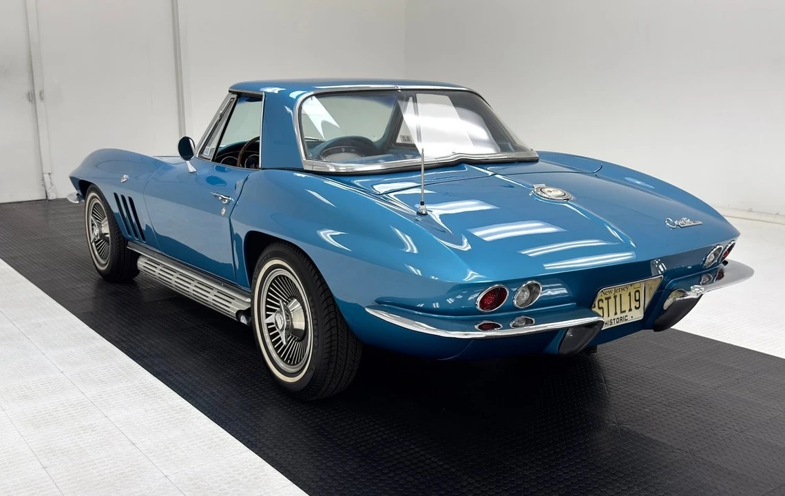 1965 Chevrolet Corvette C2 - Image 7 of 31
