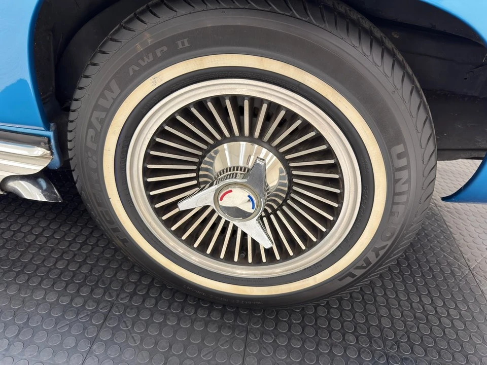 1965 Chevrolet Corvette C2 - Image 28 of 31