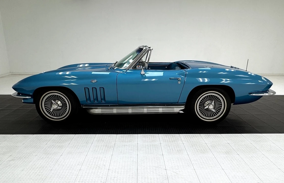 1965 Chevrolet Corvette C2 - Image 6 of 31