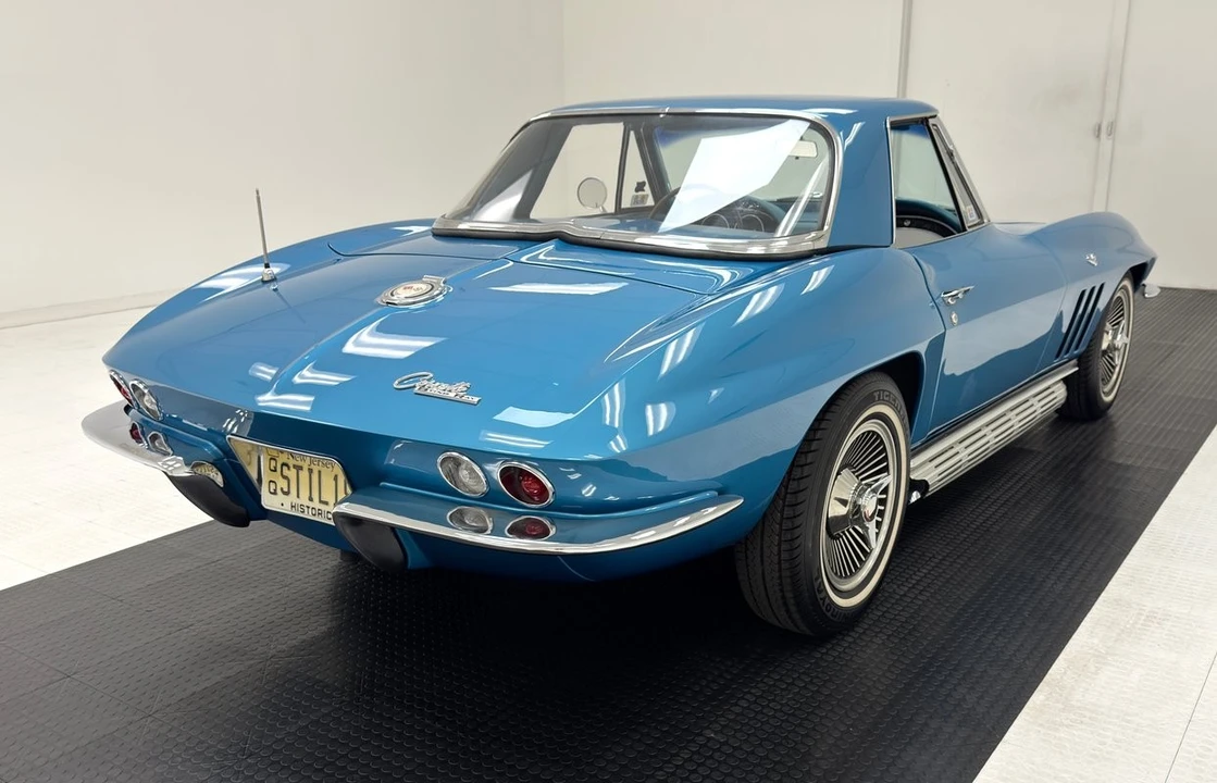 1965 Chevrolet Corvette C2 - Image 11 of 31