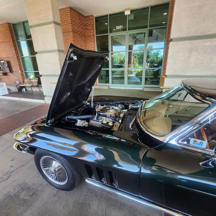 1965 Chevrolet Corvette C2 - Image 10 of 11