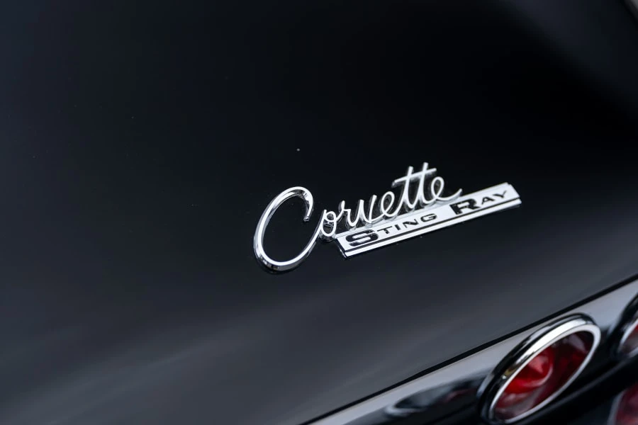 1965 Chevrolet Corvette C2 - Image 15 of 31