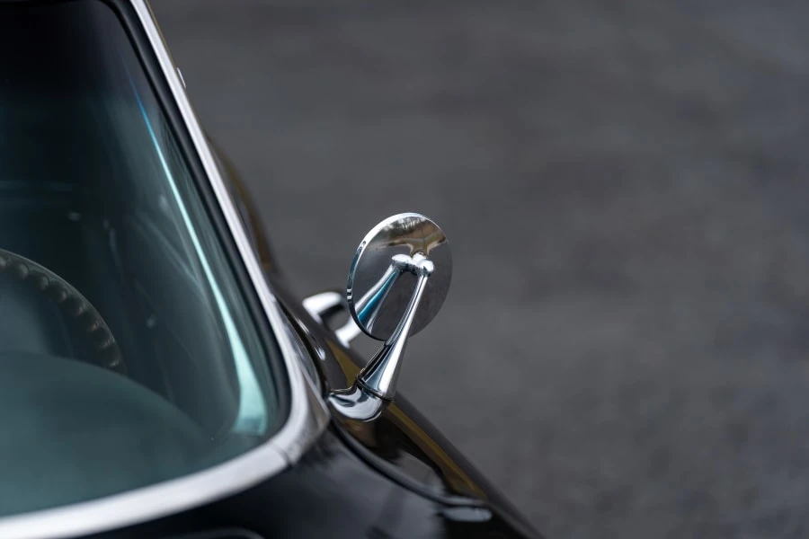 1965 Chevrolet Corvette C2 - Image 13 of 31