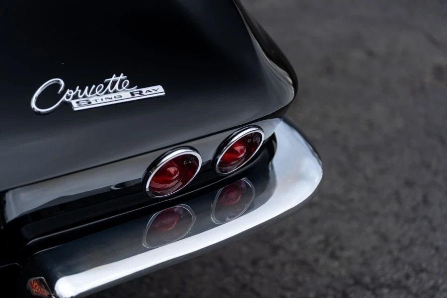 1965 Chevrolet Corvette C2 - Image 17 of 31