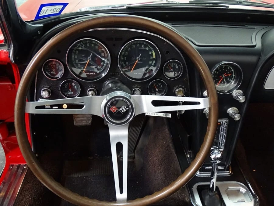 1965 Chevrolet Corvette C2 - Image 4 of 12