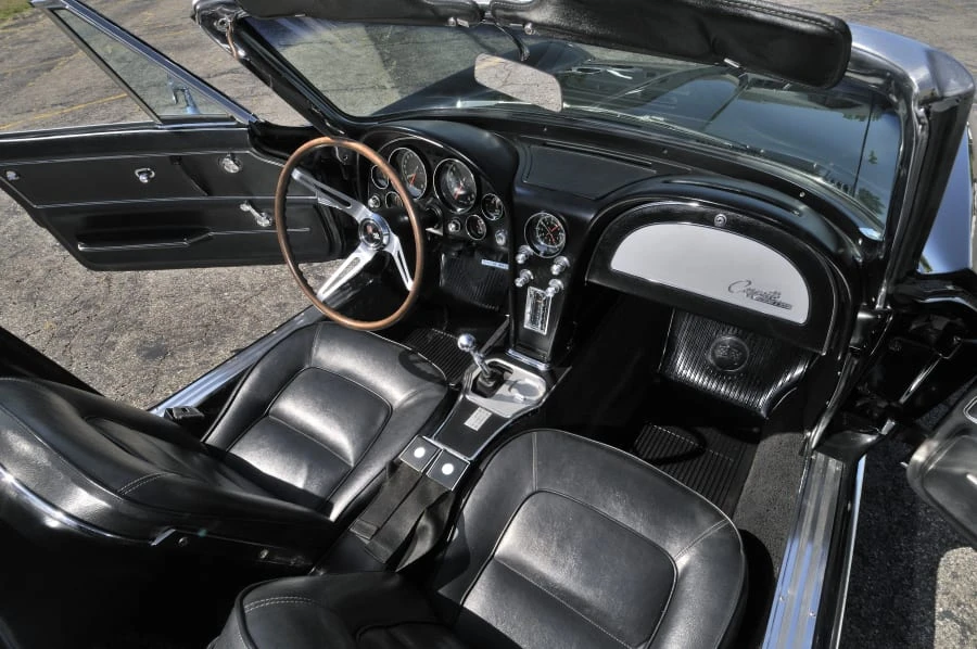 1965 Chevrolet Corvette C2 - Image 4 of 11