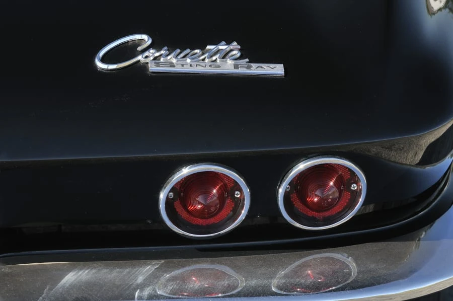 1965 Chevrolet Corvette C2 - Image 10 of 11