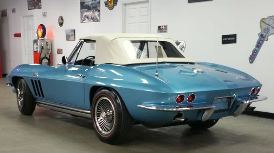 1965 Chevrolet Corvette C2 - Image 11 of 12