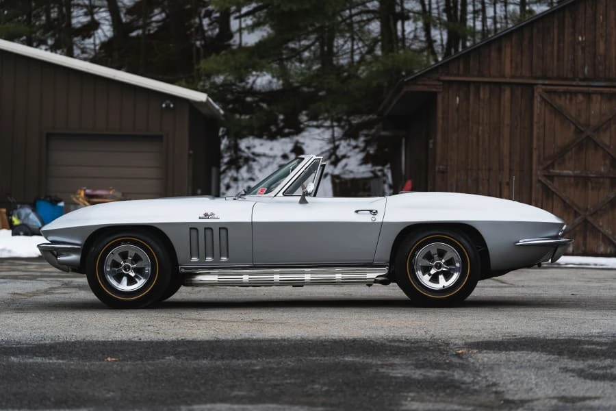 1965 Chevrolet Corvette C2 - Image 8 of 19