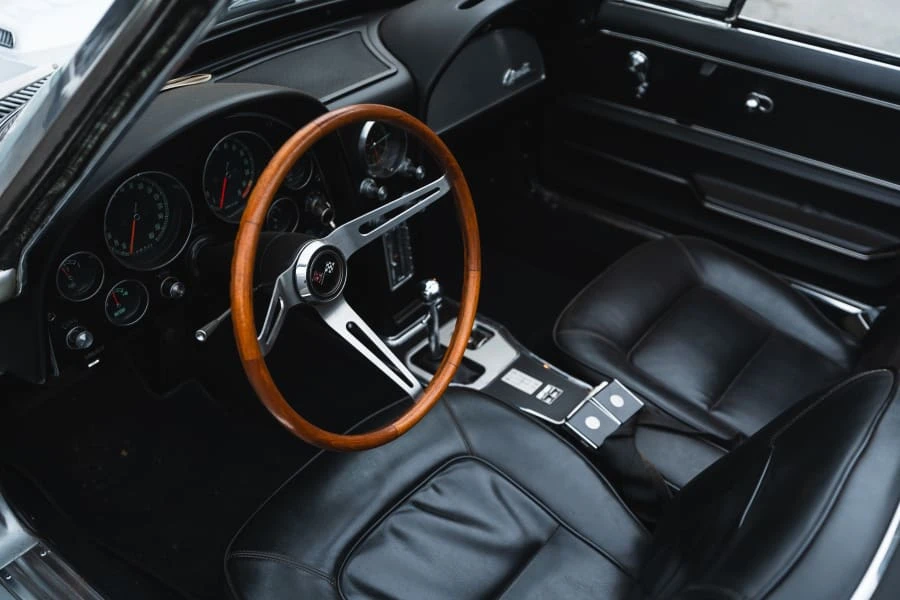 1965 Chevrolet Corvette C2 - Image 12 of 19