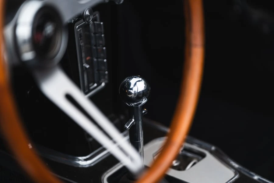 1965 Chevrolet Corvette C2 - Image 16 of 19