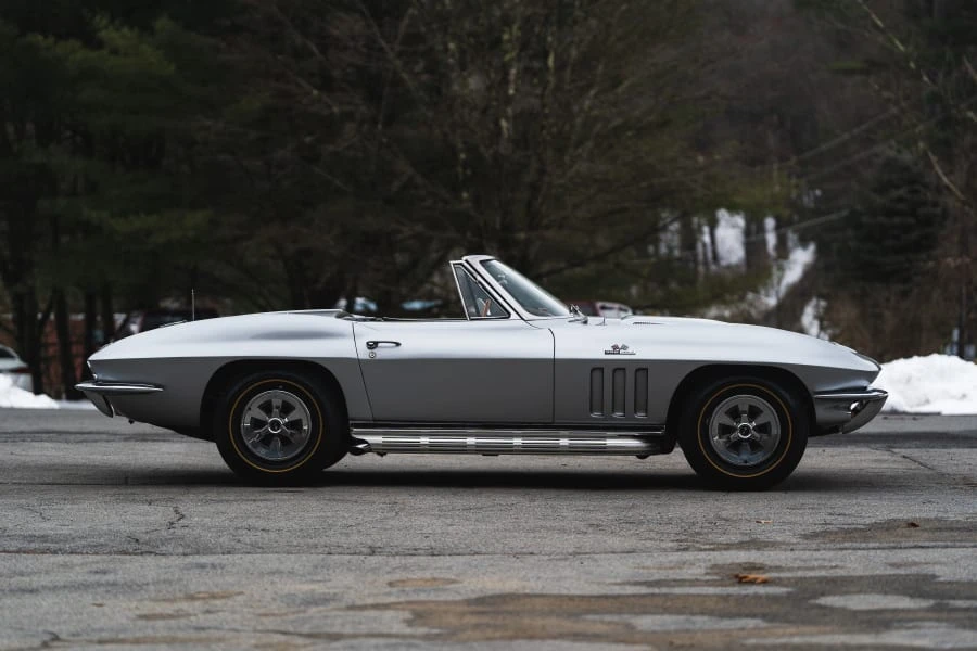 1965 Chevrolet Corvette C2 - Image 2 of 19