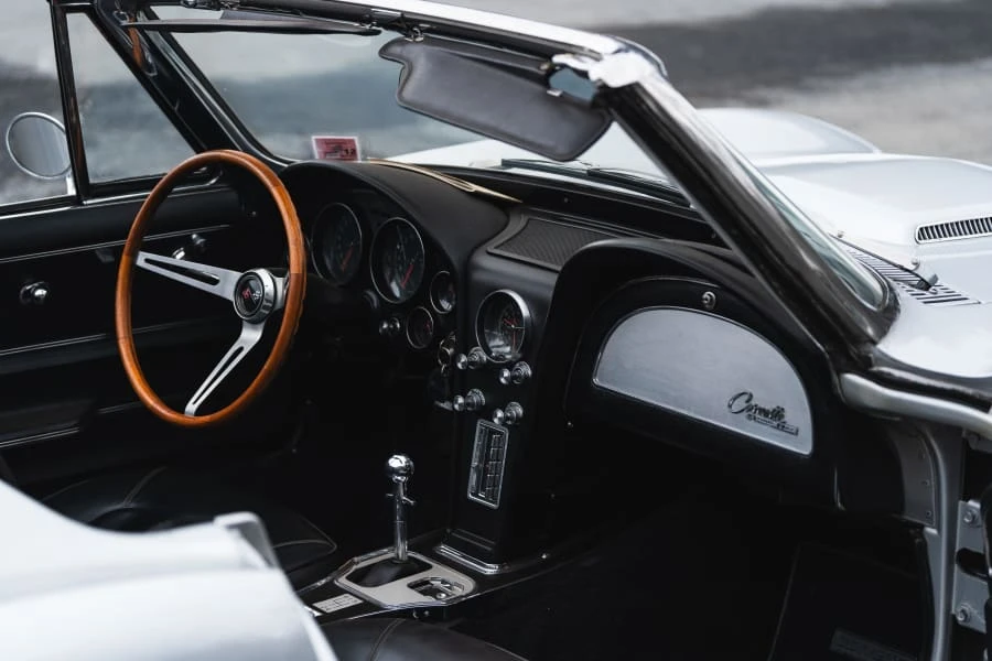 1965 Chevrolet Corvette C2 - Image 10 of 19
