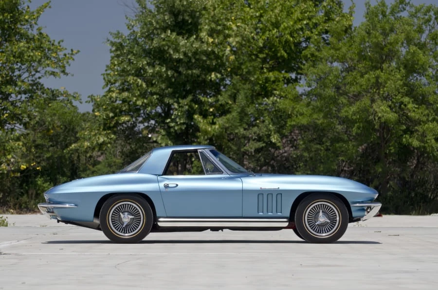 1965 Chevrolet Corvette C2 - Image 2 of 10
