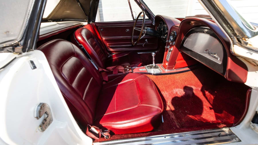 1965 Chevrolet Corvette C2 - Image 6 of 14