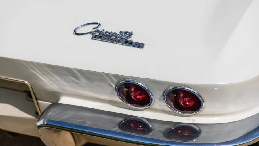 1965 Chevrolet Corvette C2 - Image 9 of 14