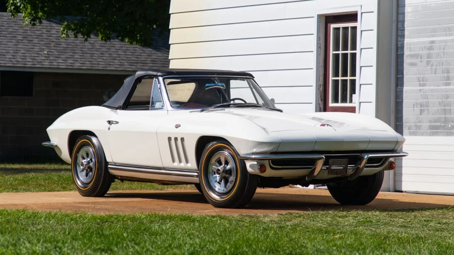 1965 Chevrolet Corvette C2 - Image 14 of 14