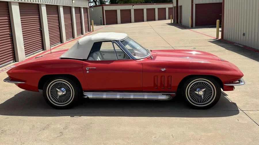1965 Chevrolet Corvette C2 - Image 2 of 8