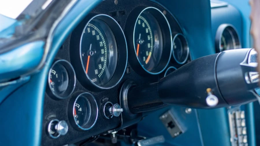 1965 Chevrolet Corvette C2 - Image 22 of 31