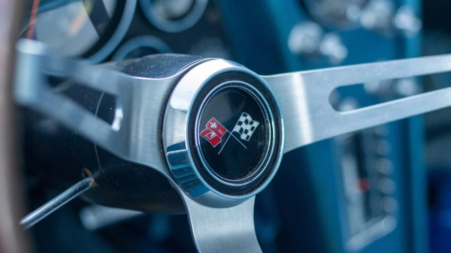 1965 Chevrolet Corvette C2 - Image 24 of 31