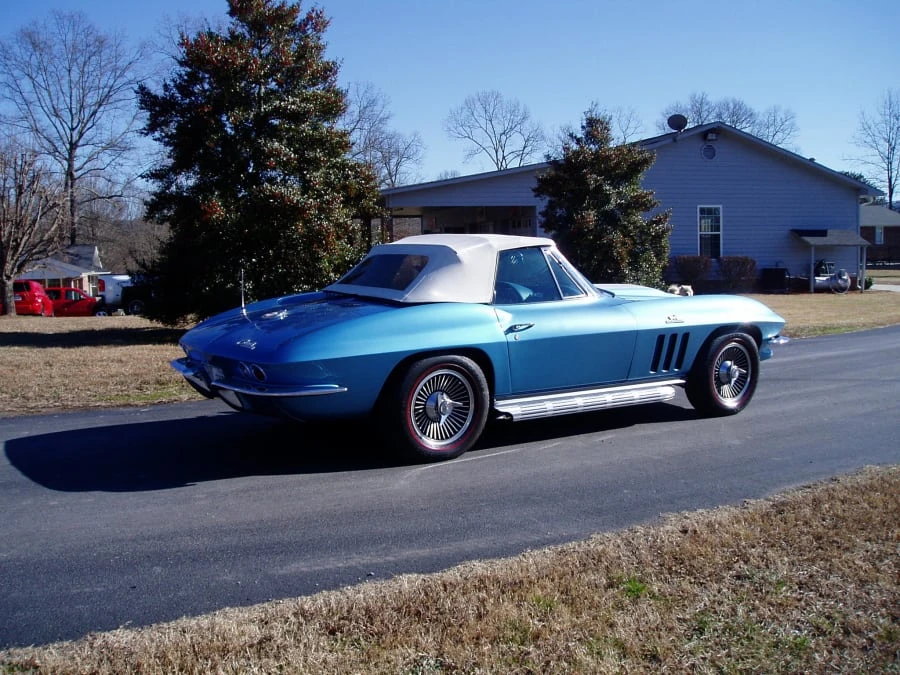 1965 Chevrolet Corvette C2 - Image 2 of 7