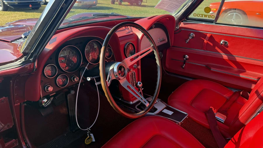 1965 Chevrolet Corvette C2 - Image 5 of 9