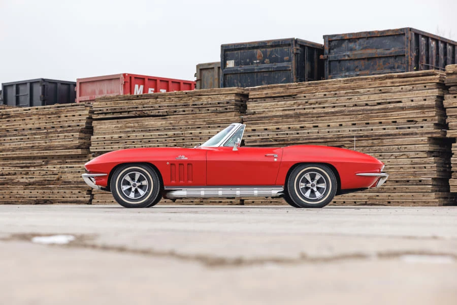 1965 Chevrolet Corvette C2 - Image 2 of 31