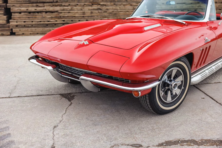 1965 Chevrolet Corvette C2 - Image 25 of 31