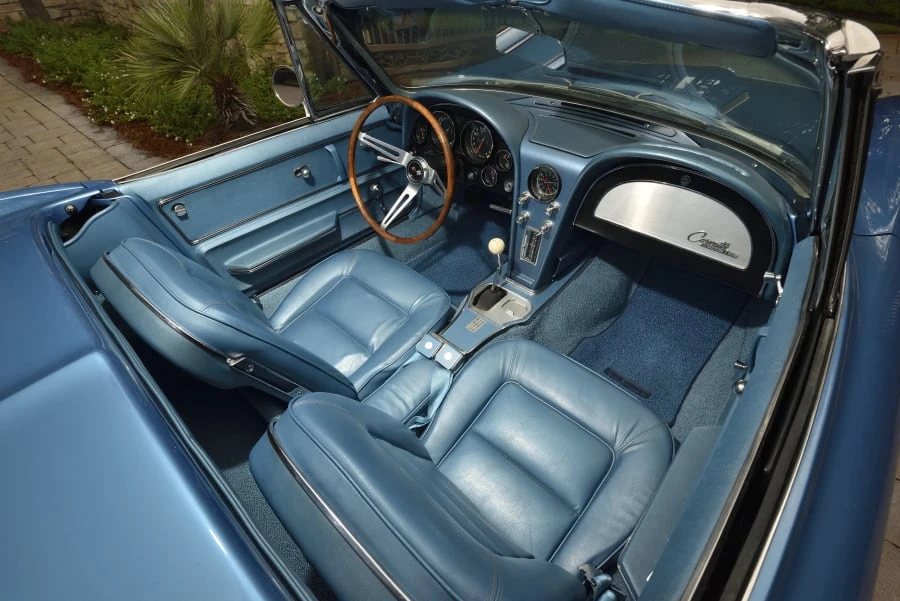 1965 Chevrolet Corvette C2 - Image 24 of 31