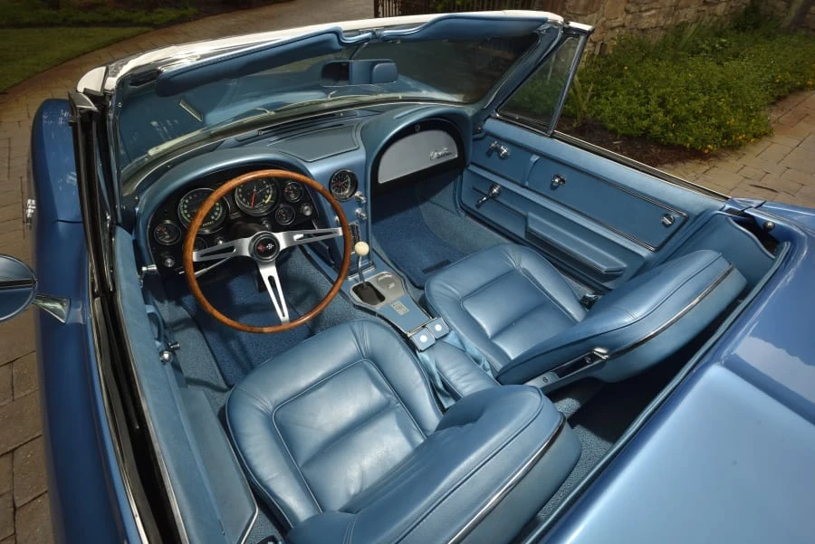 1965 Chevrolet Corvette C2 - Image 23 of 31