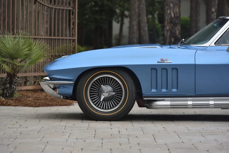 1965 Chevrolet Corvette C2 - Image 14 of 31