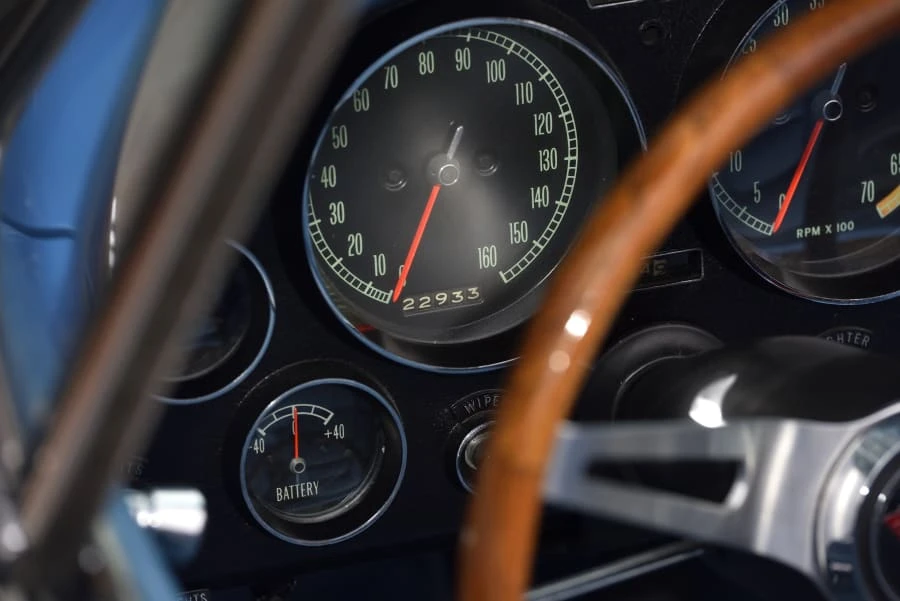1965 Chevrolet Corvette C2 - Image 25 of 31