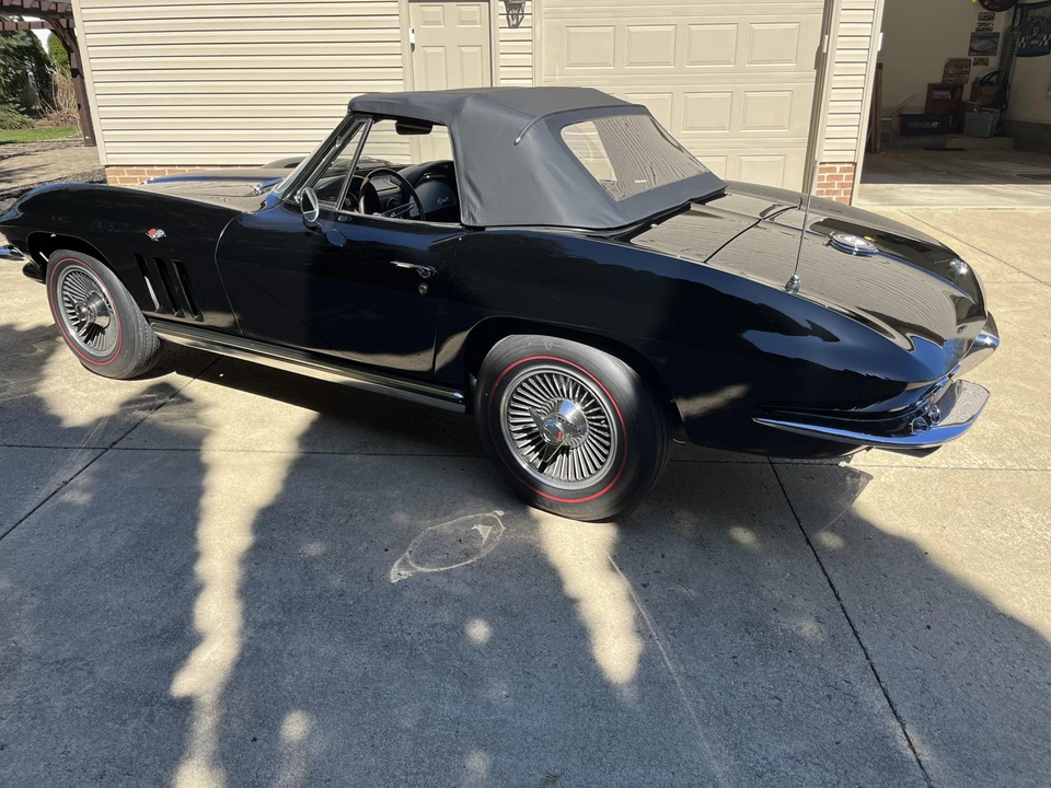 1965 Chevrolet Corvette C2 - Image 27 of 31
