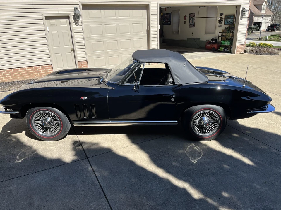 1965 Chevrolet Corvette C2 - Image 26 of 31