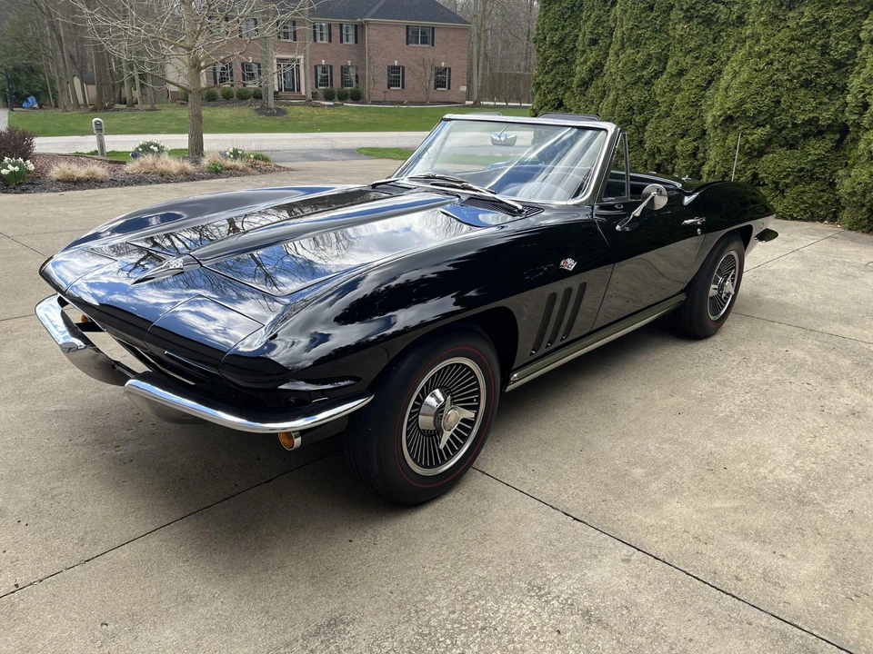 1965 Chevrolet Corvette C2 - Image 11 of 31