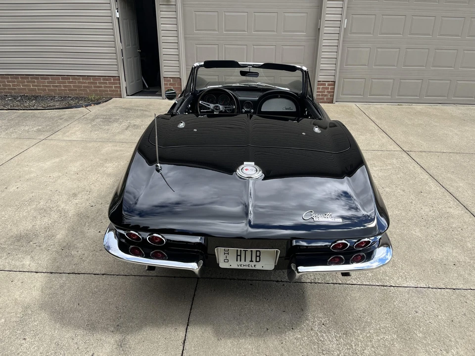 1965 Chevrolet Corvette C2 - Image 15 of 31