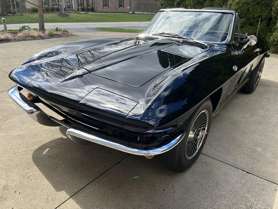 1965 Chevrolet Corvette C2 - Image 9 of 31