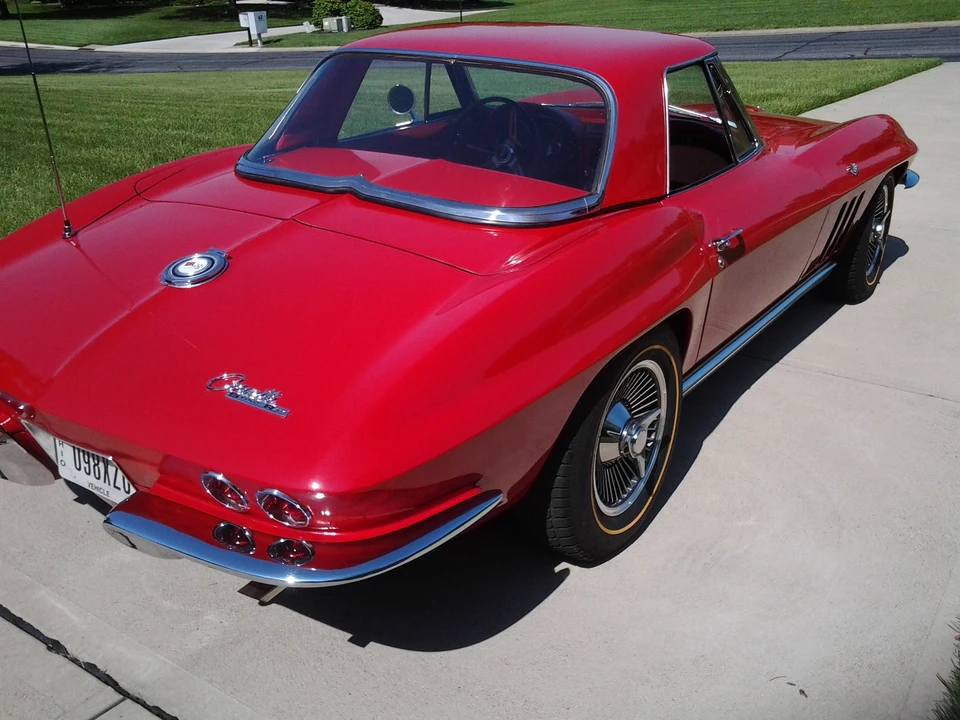 1965 Chevrolet Corvette C2 - Image 6 of 31