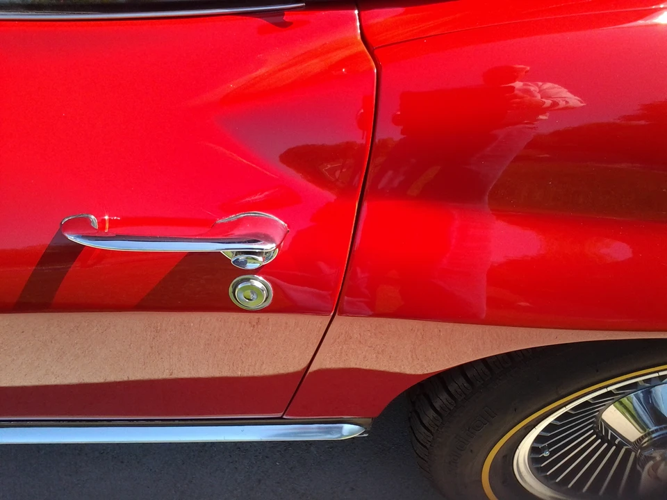 1965 Chevrolet Corvette C2 - Image 13 of 31