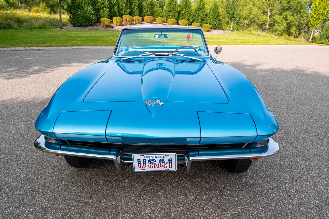 1965 Chevrolet Corvette C2 - Image 18 of 31