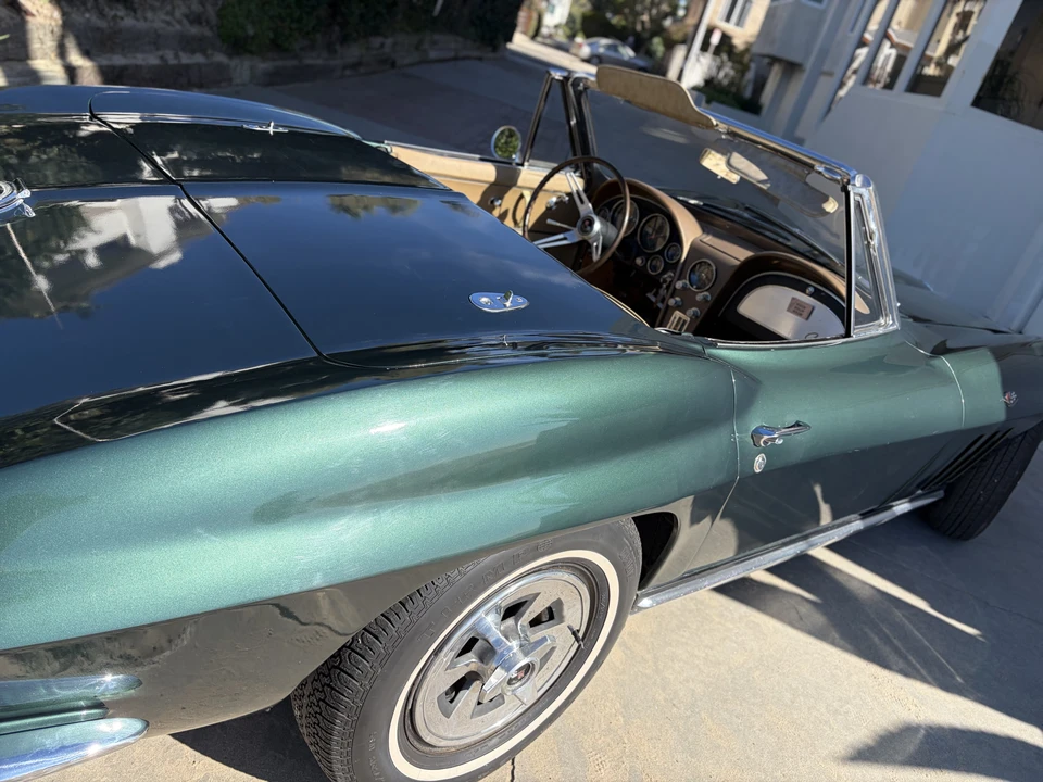 1965 Chevrolet Corvette C2 - Image 9 of 31